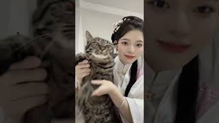 猫都被我拍烦了，哈哈哈#被迫营业的猫猫 #蛋仔派对 #迷你世界