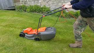flymo easimo vs mossy grass who will win? flymo pros and cons.