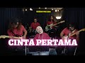 Cinta Pertama - Cover by Kugiran Wak Jeng