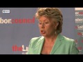 reding seeks more attractive mobile 3g services in europe