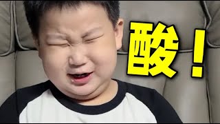 給孩子第一次吃中國的李子，倆小傢伙表情太豐富，不好吃嗎？【韩国媳妇妙妙】