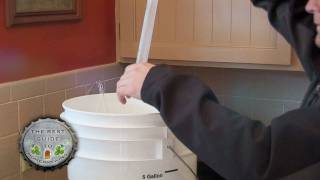 The Best Guide to Homebrewing - Part 4 - Cleaning & Sanitizing for Bottling Beer