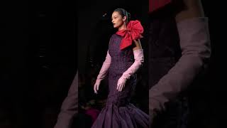 Volumes float and imagination | Valentino Le Club Couture