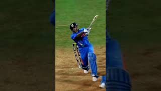 Iconic Moments #cricket #viratkohli #ytshorts #youtubeshorts #ipl #shorts #psl #babarazam