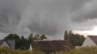 Storm front / beginnende windhoos