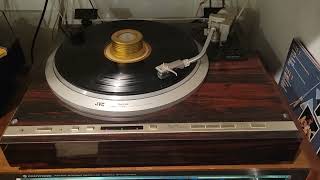 Vintage JVC QL-Y5F Turntable paired with a Kenwood KR-11000G