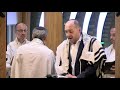 10 friday night kabbalat shabbat service partial 30 min live from the hampton synagogue.