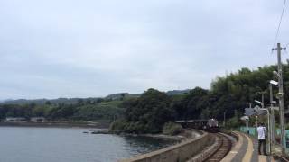 ウェザーリポート動画0613 17:30 週末の空@長崎県(千綿駅を通過するななつ星)