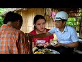 full of emotions being invited to a delicious meal by good people | Ly Tu Tiên