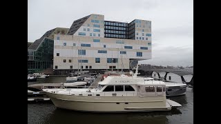 Bootnamen van  plezierboten en woonboten in de grachten van Amsterdam