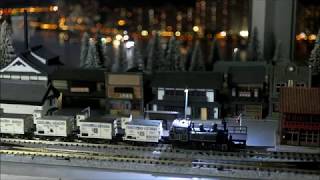 Run Some Train at the Evening (Fleischmann 709902, Minitrix 15678) N Scale [鐵路模型]