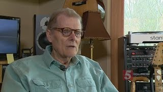 Musician, Reggie Young Remembers Merle Haggard