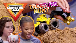 Treasure Hunt 💎 MONSTER JAM Revved Up Recaps - Episode 3
