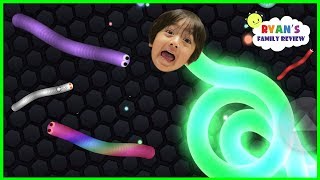 Let s Play Mega Fun Slither io Game with Ryan s Family Review