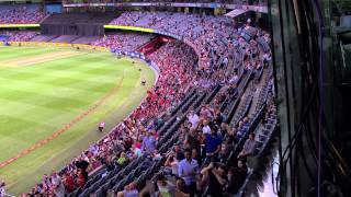 Steve Smith hits a MASSIVE six against the Melbourne Renegades in BBL|03!