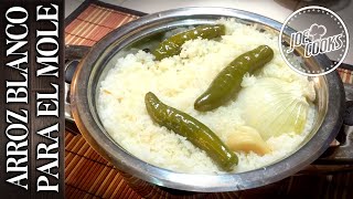 Preparando arroz para un mole delicioso | JOE Cooks