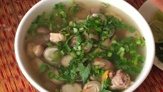 Yummy Chicken Soup With Straw Mushroom របៀបស្ងោរស៊ុបសាច់មាន់ជាមួយផ្សិតចំបើង