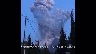 Kuasa Allah! Kilat Petir Saat Erupsi Merapi!