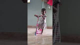 2 age girl குழந்தை