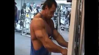 Pavol Jablonicky (bodybuilder) back and triceps