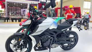 KOVE 450R First Look