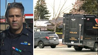 Calgary police update on standoff with armed man