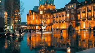 Tokyo Station in Light Snow.  #4K #東京雪