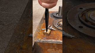 Chisel for hammering through iron #goodtoolsshare #hardwaretools