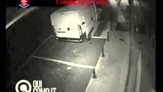 video furto auto ariete: ladri in azione