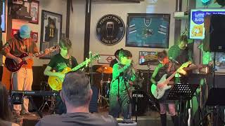 Ziggy Stardust - David Bowie - Live by Glam Rock Group #schoolofrock #ziggystardust