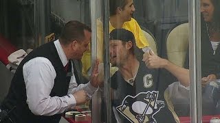 PIT@STL: Cole pumps up the crowd at the Penguins game