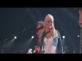 christina aguilera feat. rascal flatts shotgun u0026 riot live at country music awards 2015