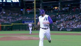 MIL@ARI: Godley fans Segura, sprints to the dugout