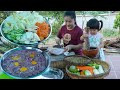 Cute chef Siv chhee help mom to cook - Beef steak cook for children - Cook and eat