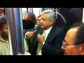 se le hace tarde a amlo... se va en metro al aeropuerto