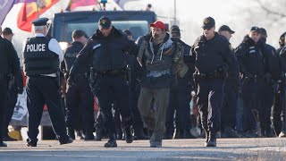 Police clear Tyendinaga Mohawks’ rail blockade