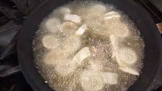 How to make Fried Calamari - tutorial from Joe at Lenny's Clam Bar