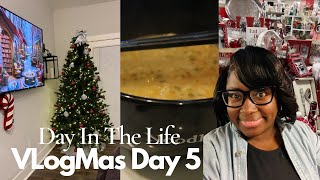 Vlogmas Day 5 | Prepping Bottles, Work Party, Ramen, \u0026 Christmas Cheer at Home