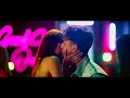 tara sotaria kiss tiger .heropanti 2 move .