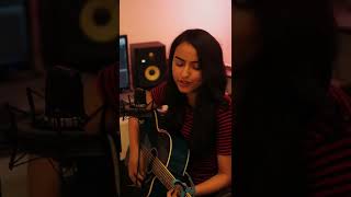 Kabhi Kabhi Aditi | Niveta dhingra |  Acoustic Cover Cover | Black bird records