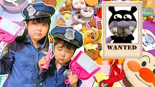 【寸劇】バイキンマンがお部屋を汚しちゃった！？かのんちゃんといろちゃんが警察に変身してお片付けをするよ！　しつけ　教育　アンパンマン　お掃除　変身ごっこ　姉妹