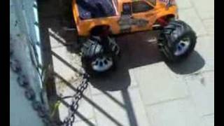 Kyosho Twin Force Climbing and Run