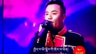 TIBETAN NEW SONG  Village Girl  གྲོང་གསེབ་བུ་མོ་མནའ་མ་ལེན་ན་གཏན་ཤོད་རེད། 2017