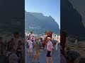 Installazione “Walking in Beauty” a Capri: video timelapse (2)