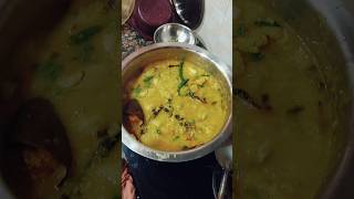 Shit Er Sob Sobji Diye Mukhorochok Khichuri