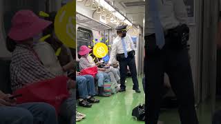 台灣火車區間車列車長驗票