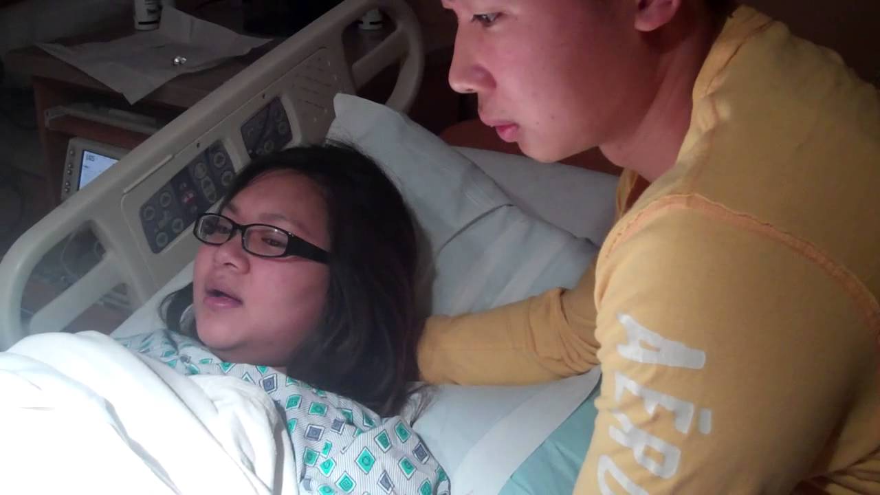 Pushing During Labor - YouTube