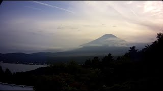 42/365 1min Timelapse 富士と山中湖の１日　富士を覗く顔