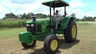 Tractor Agrícola John Deere 5415