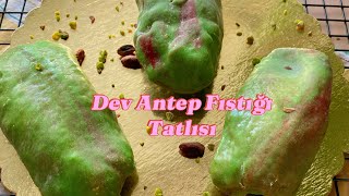 Dev Antep Fıstığı Tatlısı